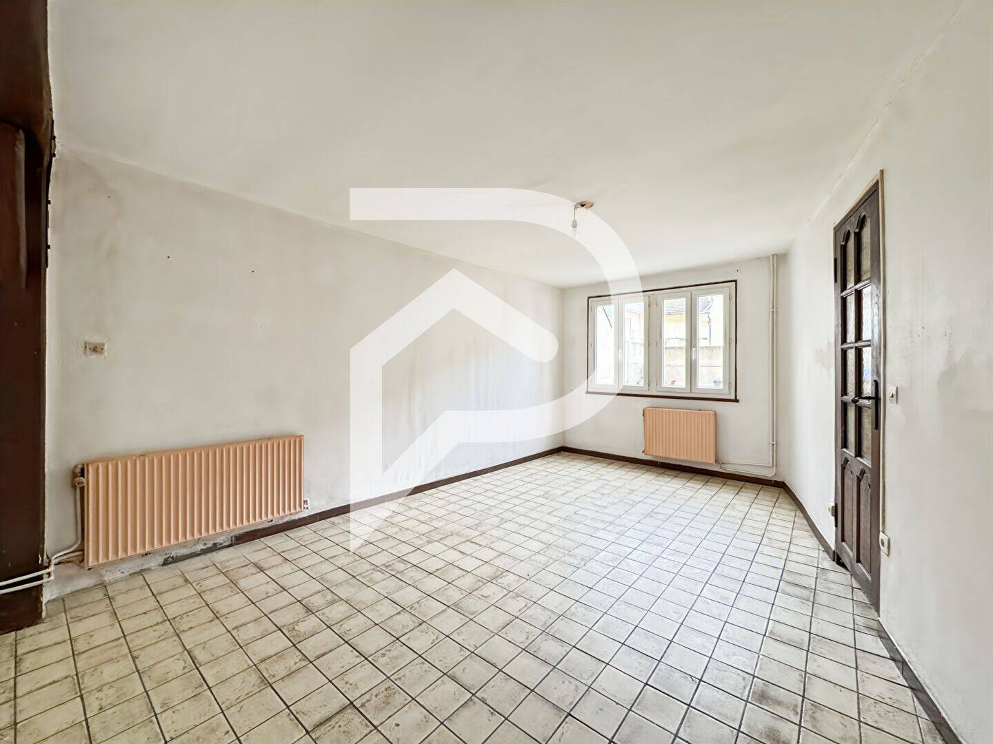 Maison 5 pièces 77 m² · à Beauvais · 77 m² · 92 000 €