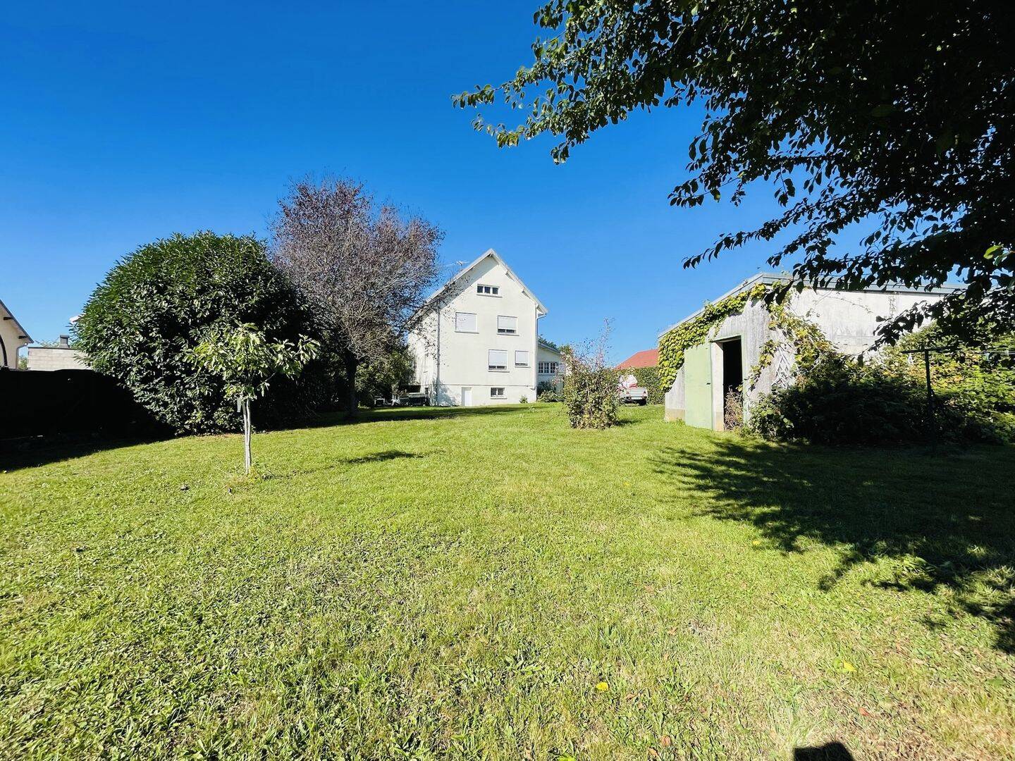 Maison 10 pièces 265 m² · à Lure · 265 m² · 189 000 €