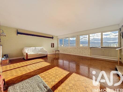 Appartement à vendre 380 000 € 5 pièces 4 chambres 127 m² Étage 9/9 Jaures Millau 12100