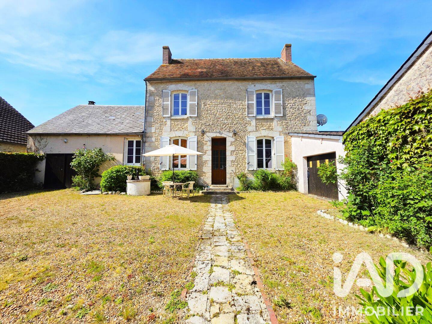 Maison 6 pièces 150 m² · à Louville-la-Chenard · 150 m² · 199 000 €
