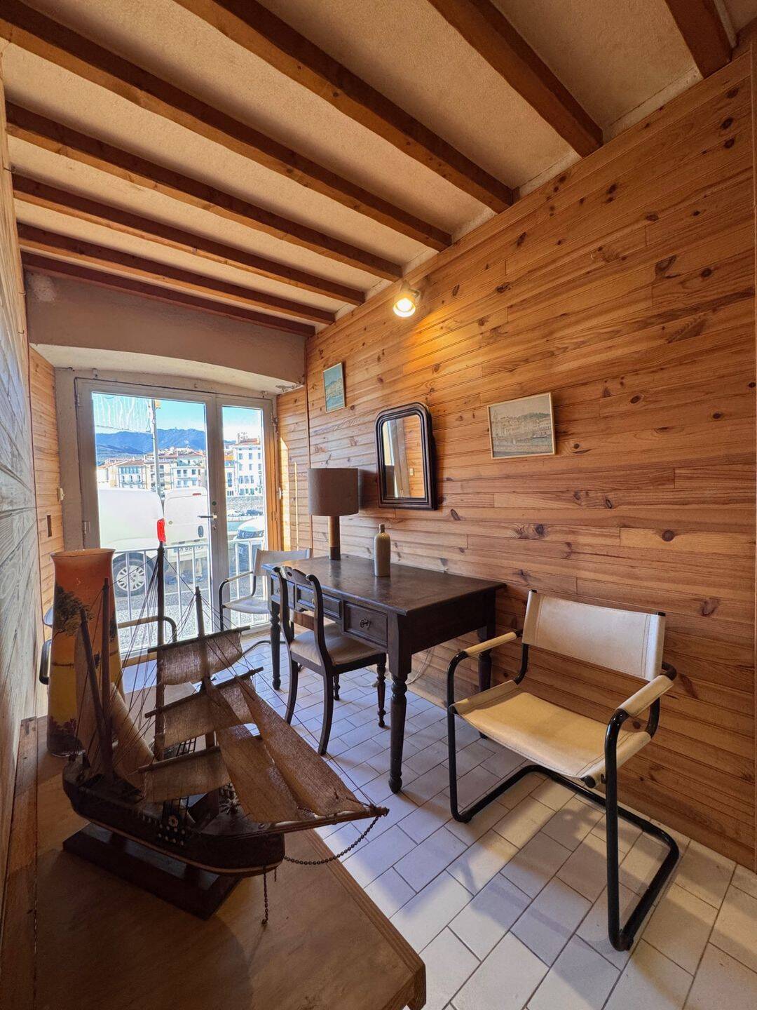 Appartement 5 pièces 102 m² · à Port-Vendres · 101,6 m² · 249 900 €