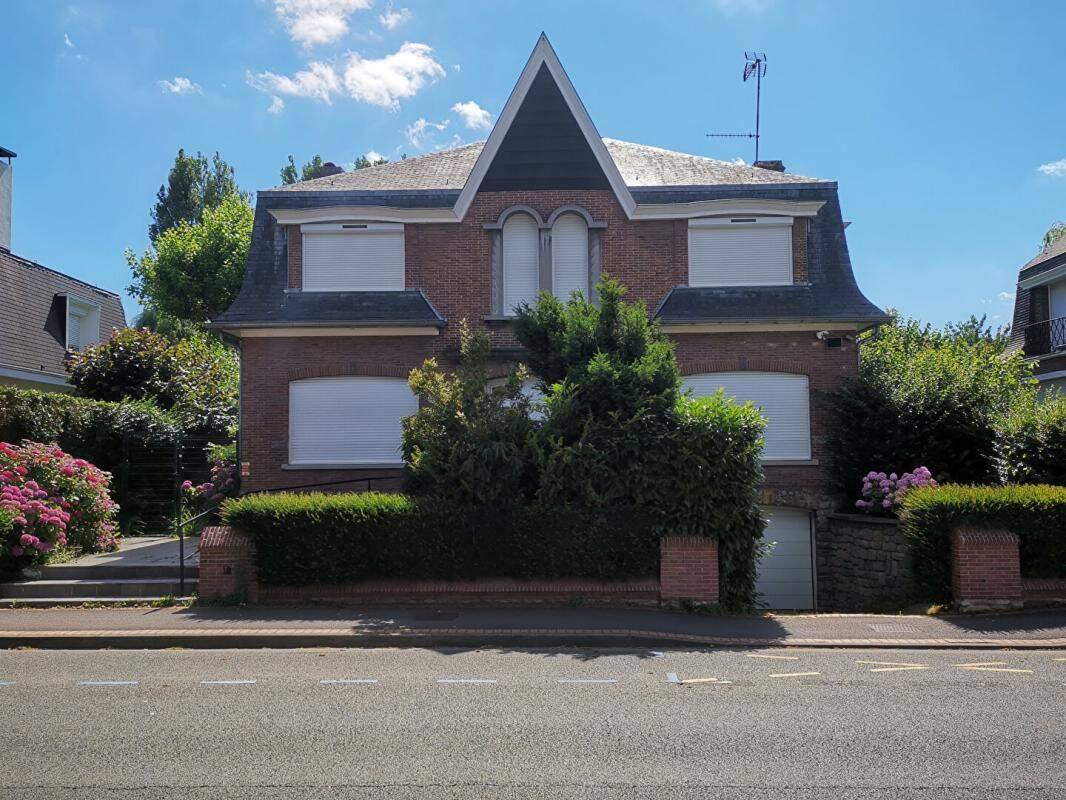 Maison 6 pièces 163 m² · à Marcq-en-Barœul · 163 m² · 990 000 €