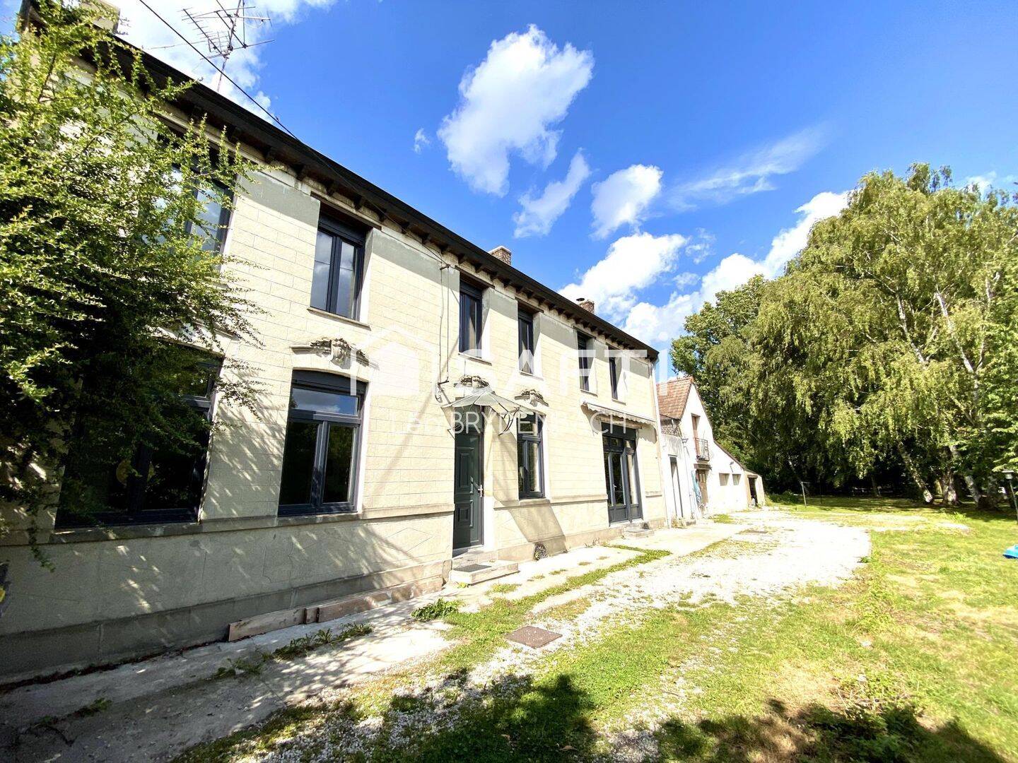 Maison 5 pièces 145 m² · à Vicq · 145 m² · 369 000 €