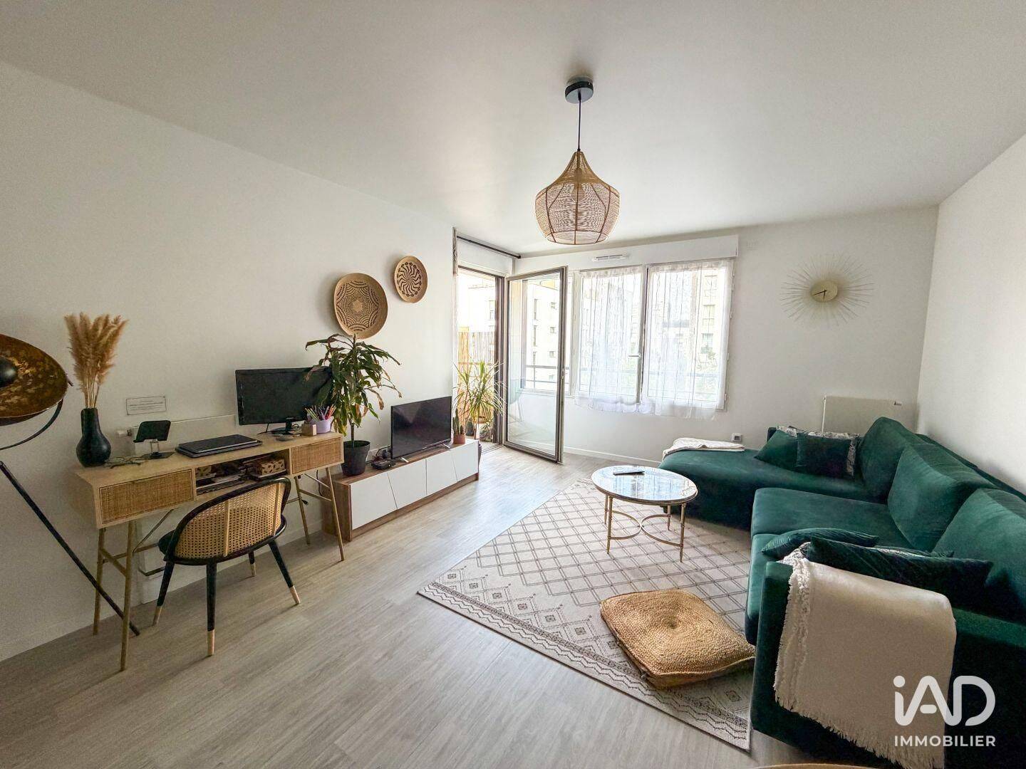Appartement 2 pièces 44 m² · à Les Ulis · 44 m² · 732 €