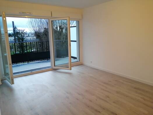 Appartement à louer 1 182 € 3 pièces 2 chambres 63,7 m² 3ème étage Périchelles-Saint Hubert-Centre Gare-Abbesses Chelles 77500