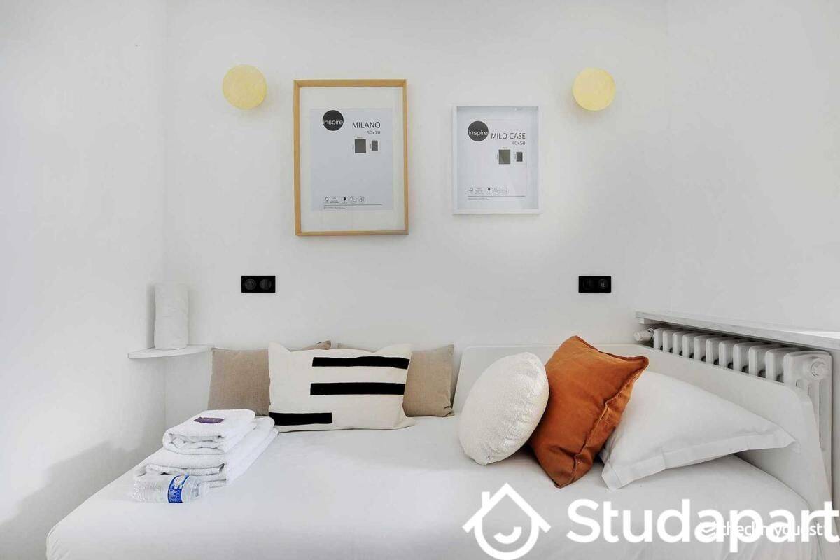 Appartement 1 pièce 10 m² · à Paris 16ème Arrondissement · 10 m² · 1 560 €/mois