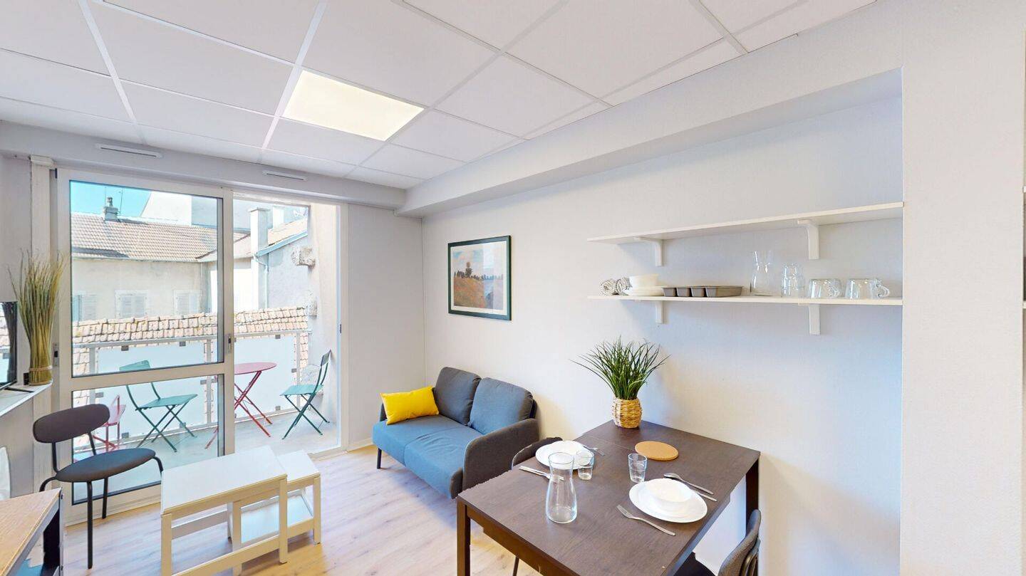 Appartement 1 pièce 32 m² · à Oyonnax · 32 m² · 443 €/mois