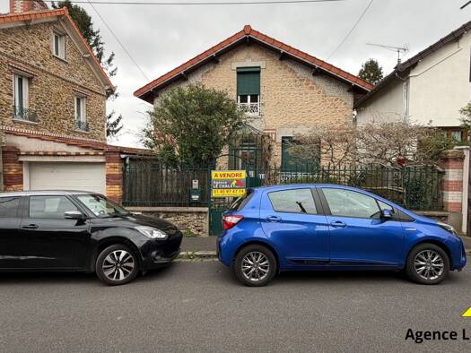 Maison à vendre 280 000 € 4 pièces 2 chambres 79 m² 355 m² de terrain Plateau-Frais Rosset Villeneuve-le-Roi 94290