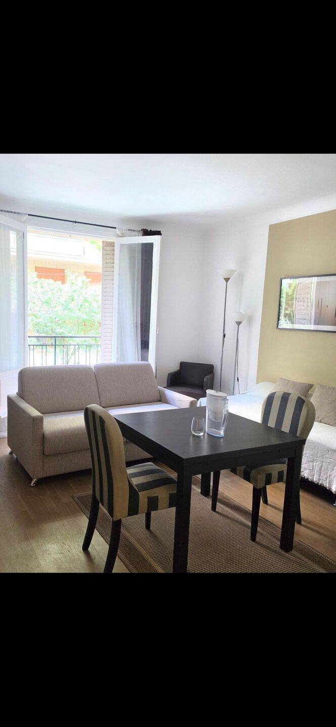 Appartement 1 pièce 34 m² · à Paris 16ème Arrondissement · 34 m² · 1 400 €/mois