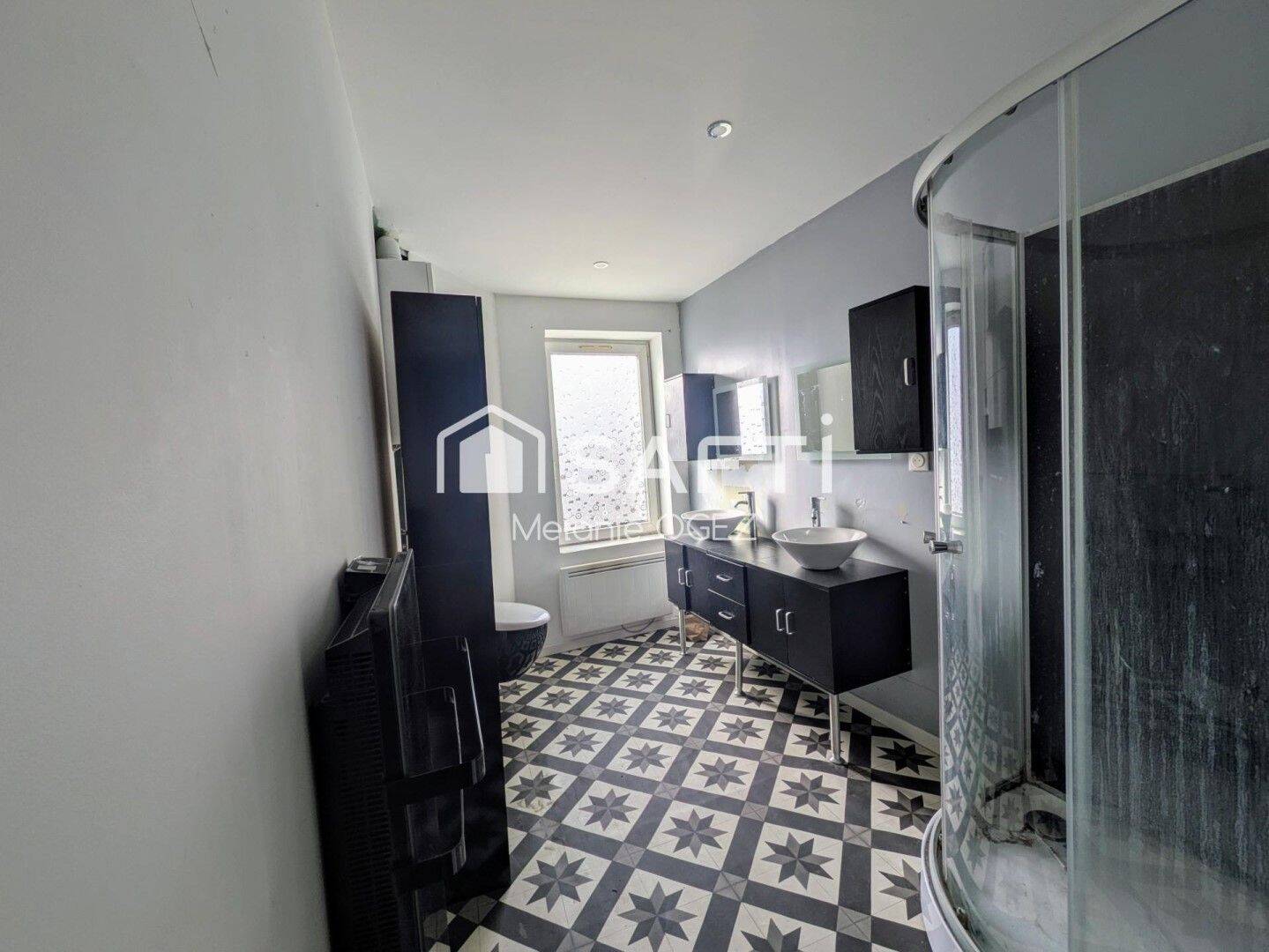 Maison 5 pièces 100 m² · à Lillers · 100 m² · 75 000 €