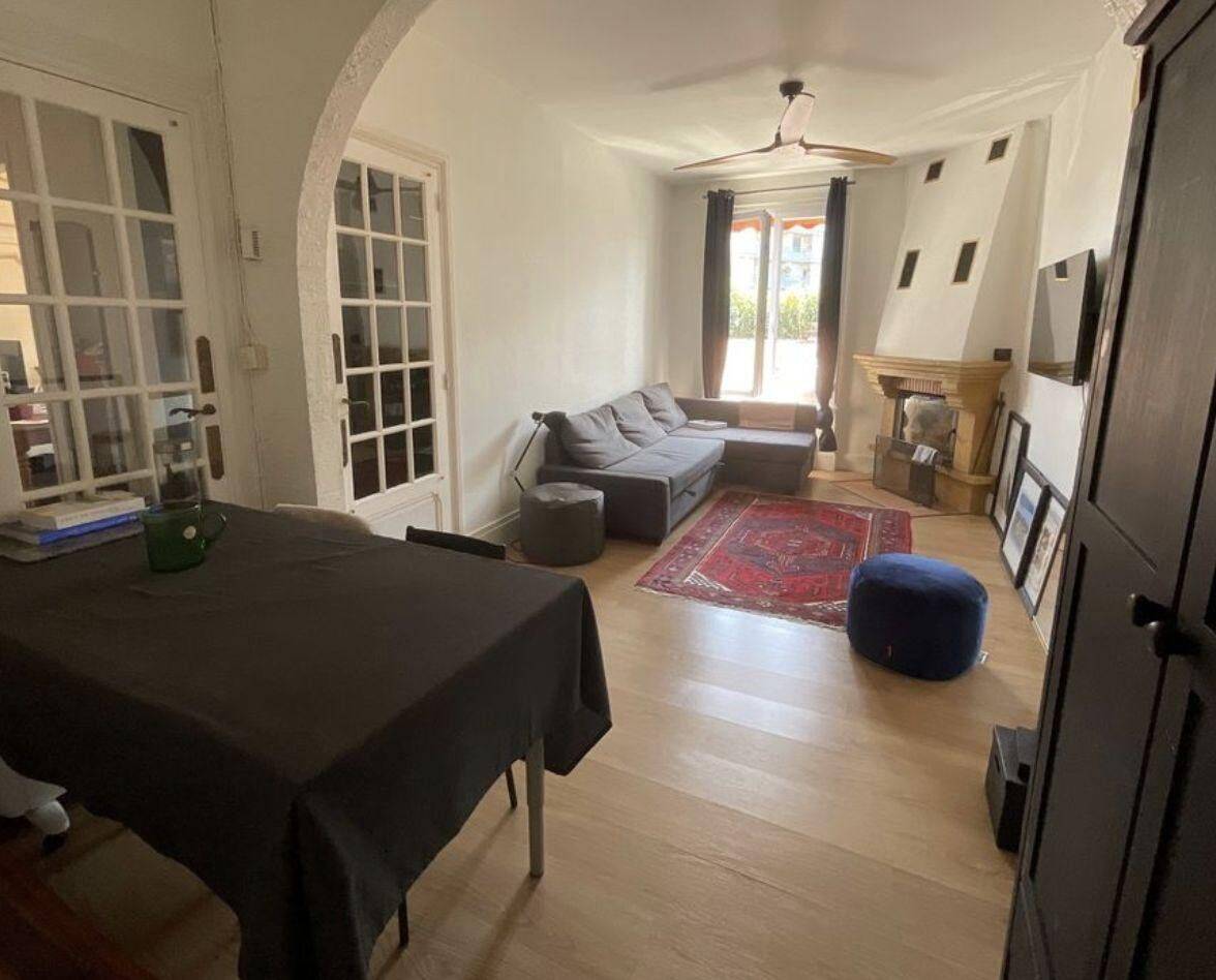 Appartement 3 pièces 61 m² · à Joinville-le-Pont · 61 m² · 1 450 €