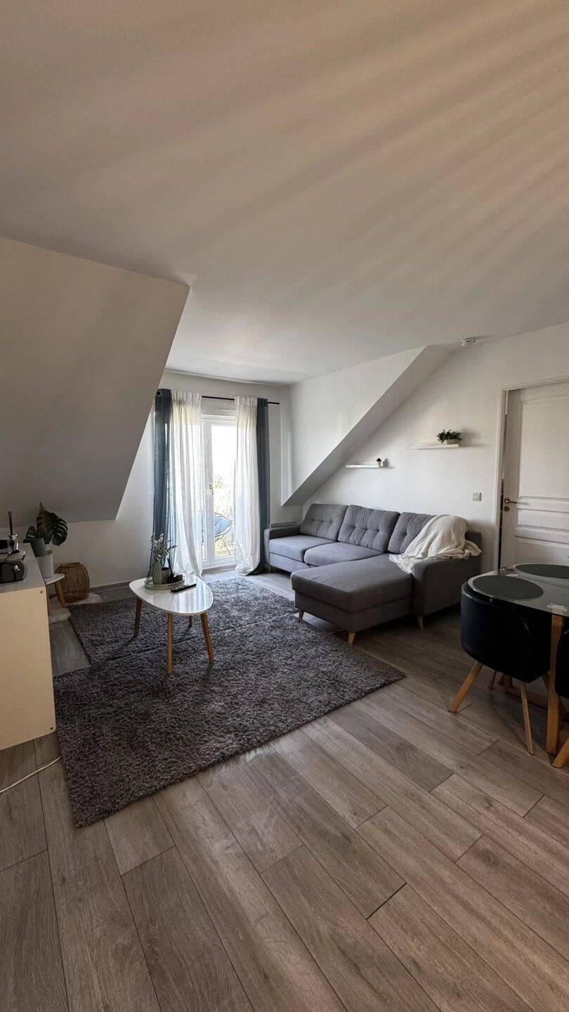 Appartement 2 pièces 41 m² · à Moissy-Cramayel · 41 m² · 880 €