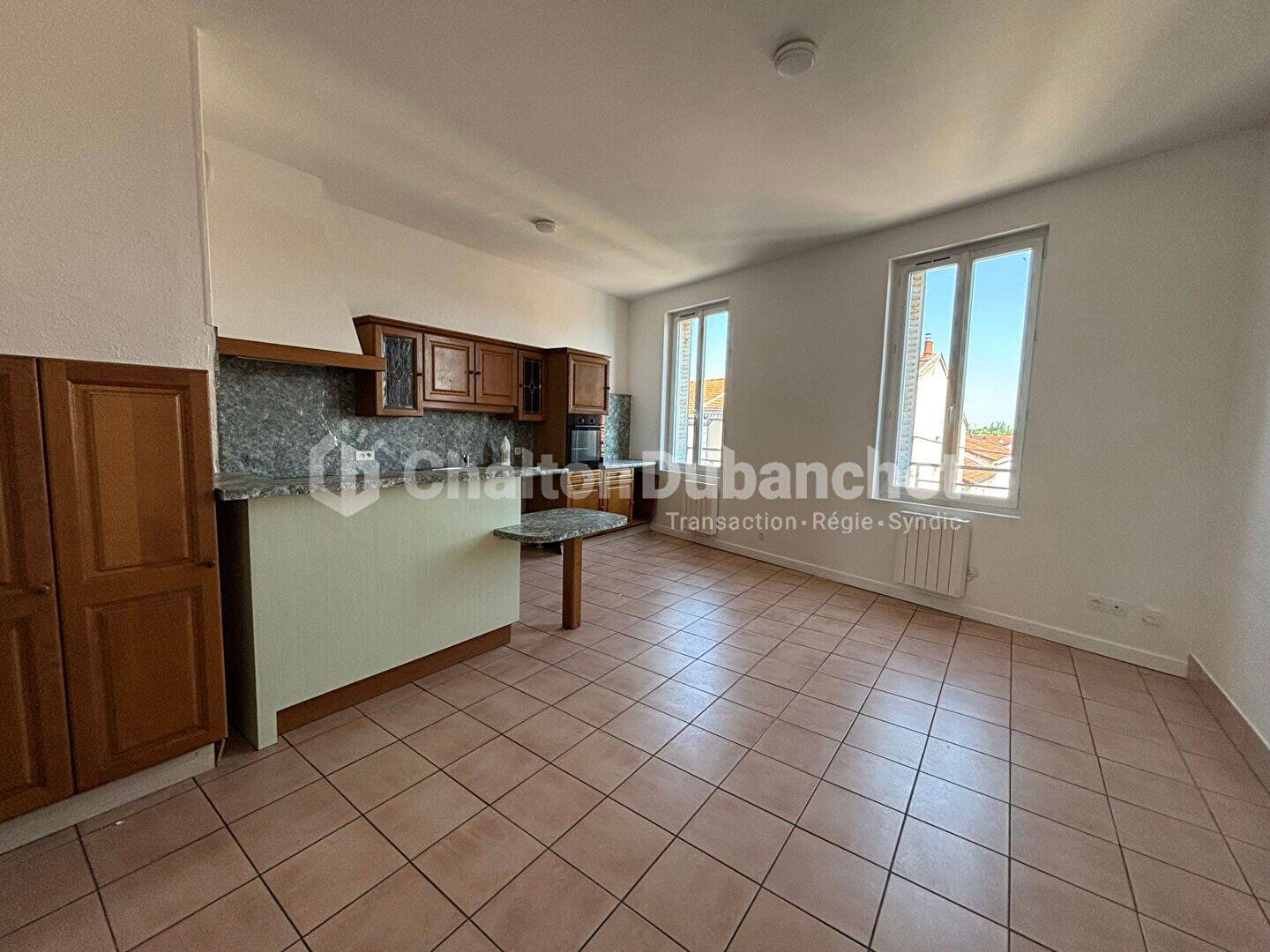 Appartement 3 pièces 68 m² · à Roanne · 67,5 m² · 495 €/mois