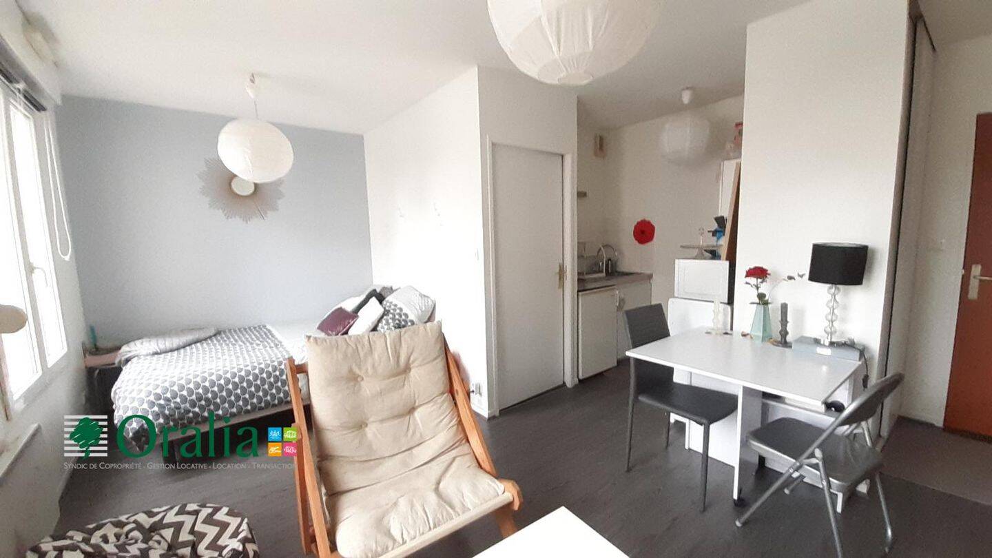 Appartement 1 pièce 22 m² · à Dijon · 22,3 m² · 450 €
