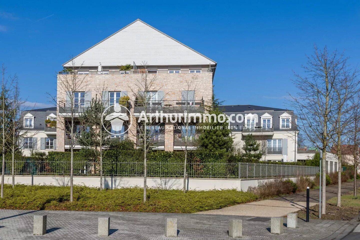 Appartement 2 pièces 40 m² · à Saint-Pierre-du-Perray · 40 m² · 810 €/mois