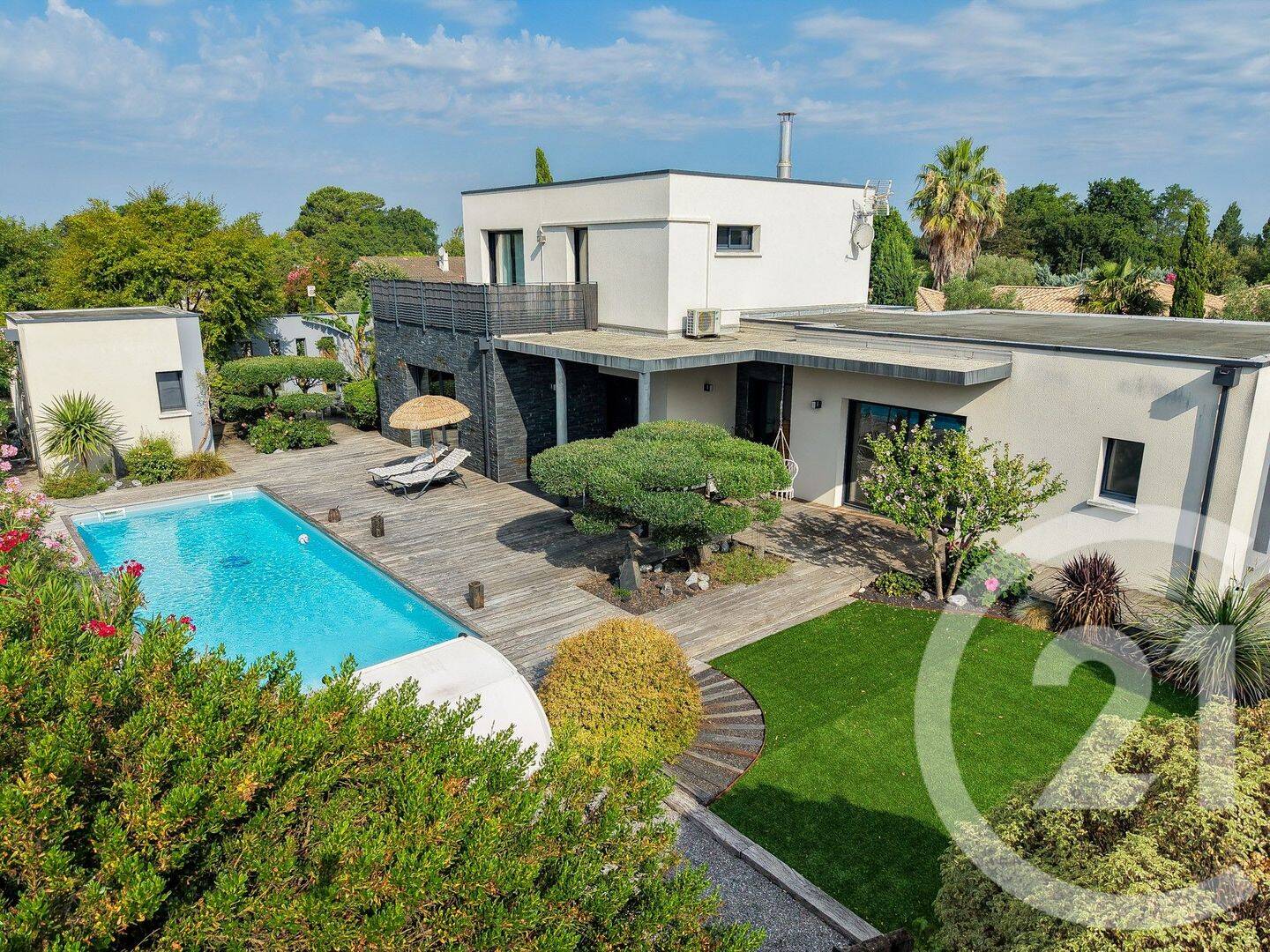 Maison 7 pièces 198 m² · à Saint-Médard-en-Jalles · 198,4 m² · 898 000 €