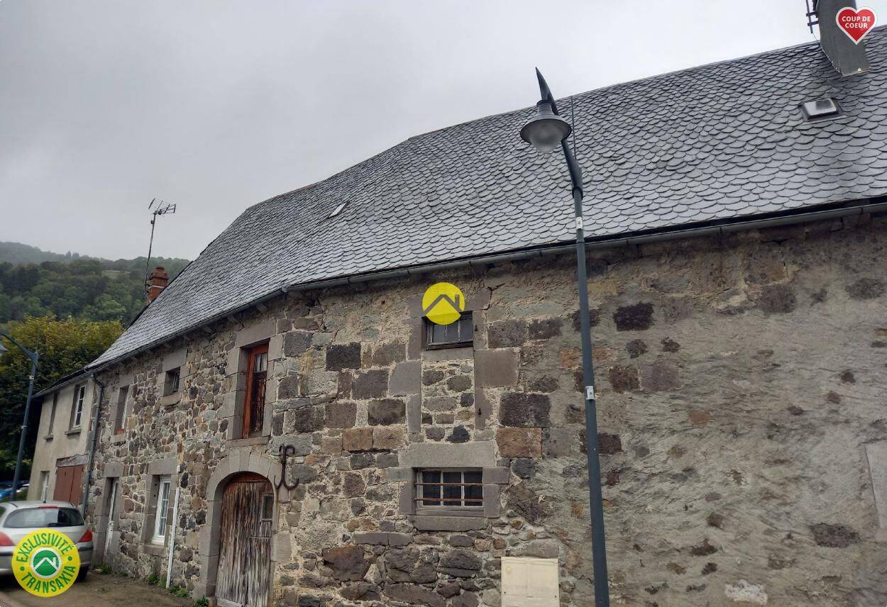 Maison 6 pièces 100 m² · à Murat · 100 m² · 77 000 €