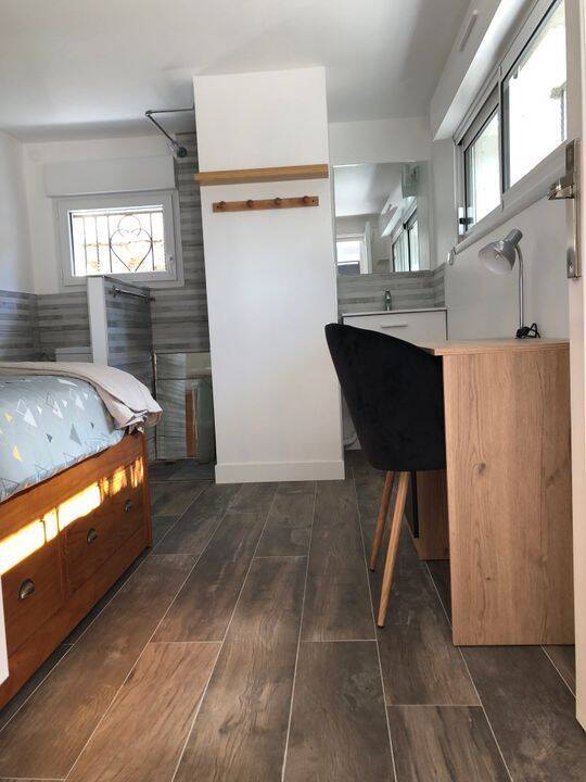 Appartement 1 pièce 15 m² · à Saint-Sébastien-sur-Loire · 15 m² · 420 €