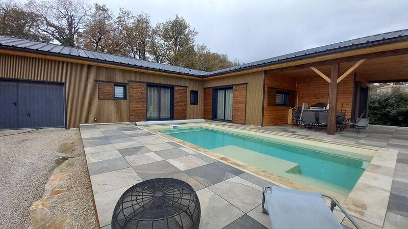 Maison 6 pièces 141 m² · à Parisot · 141 m² · 325 000 €