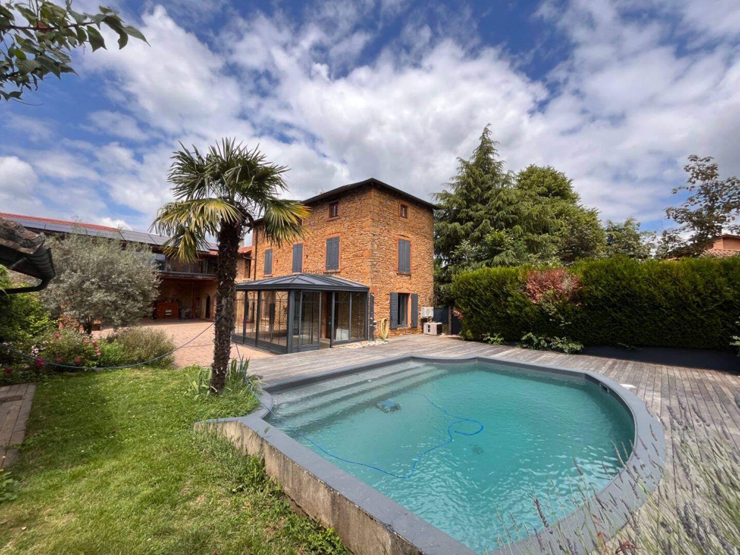 Maison 7 pièces 261 m² · à Marcy · 261,3 m² · 2 950 €