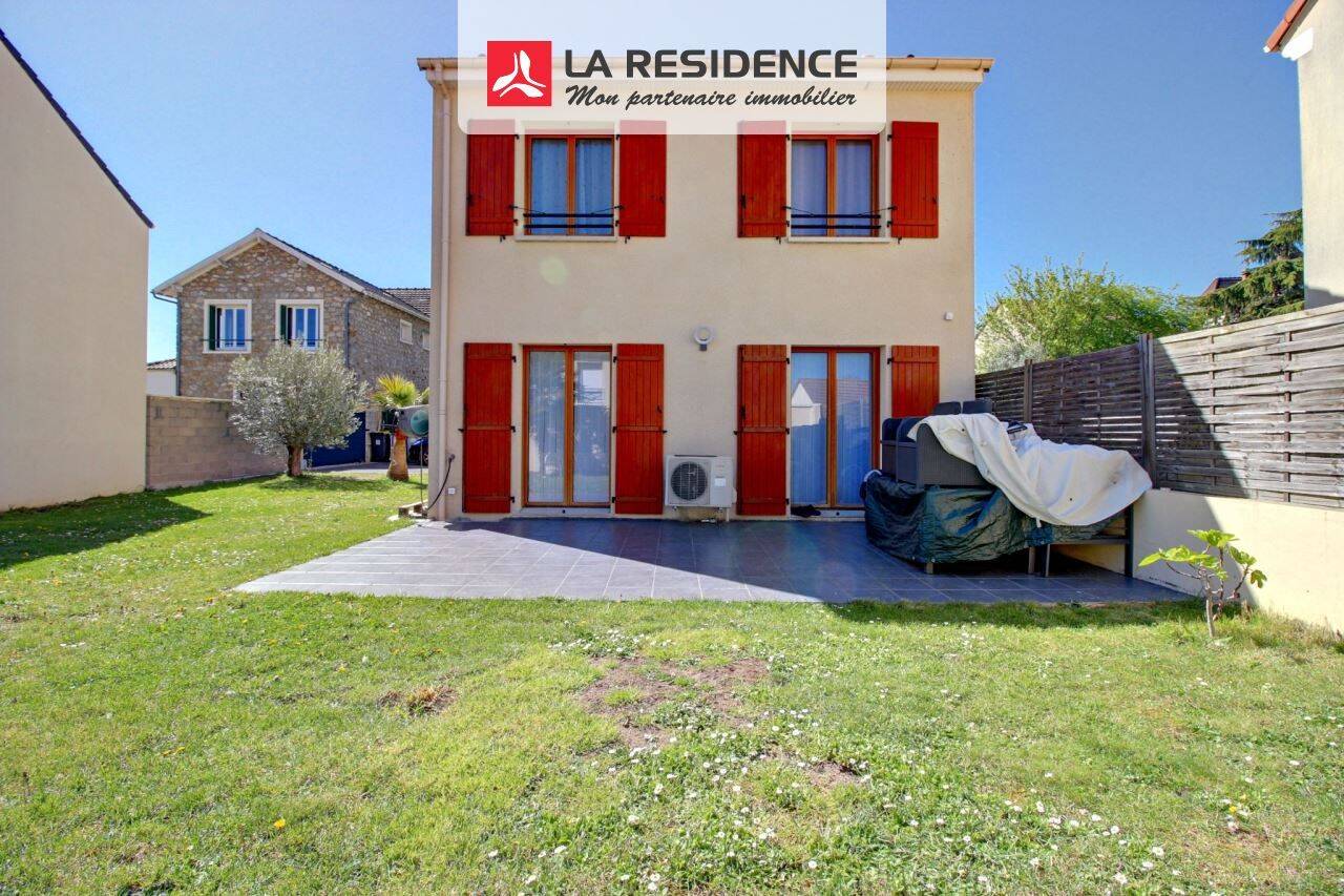 Maison 5 pièces 92 m² · à Chanteloup-les-Vignes · 92 m² · 359 900 €