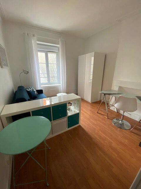Appartement 1 pièce 18 m² · à Nantes · 18 m² · 594 €