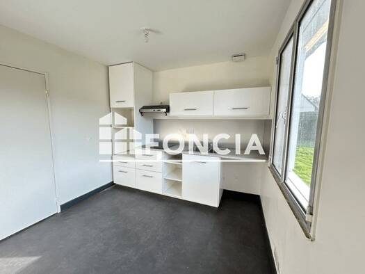 Maison de plain-pied à louer 740 € 4 pièces 2 chambres 84,2 m² Parfondru 02840