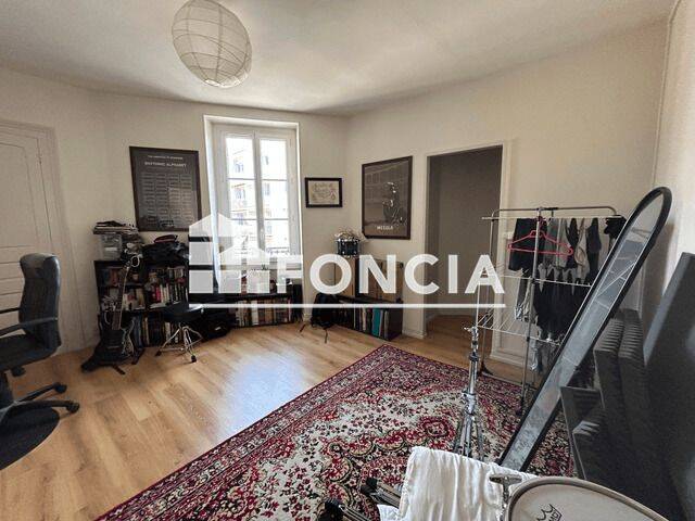 Appartement 5 pièces 86 m² · à Dijon · 86,1 m² · 885 €/mois