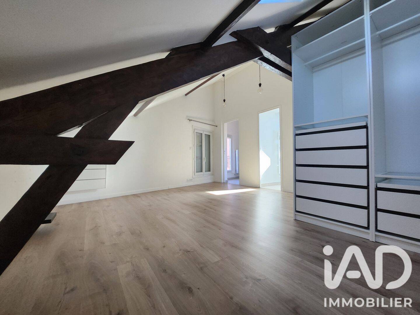 Appartement 2 pièces 25 m² · à Limours · 25 m² · 880 €/mois