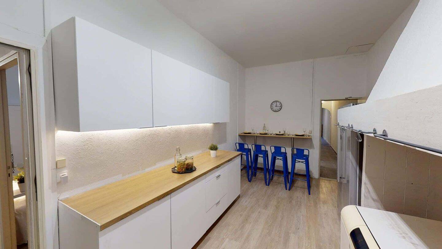 Chambre dans le 29 rue Maguelone - Colocation — 12