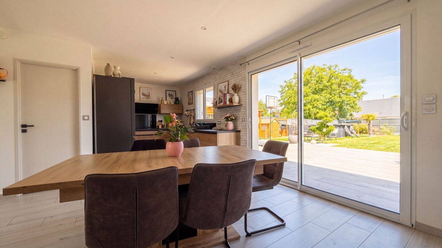 Maison 7 pièces 131 m² · à Veigné · 131 m² · 375 000 €