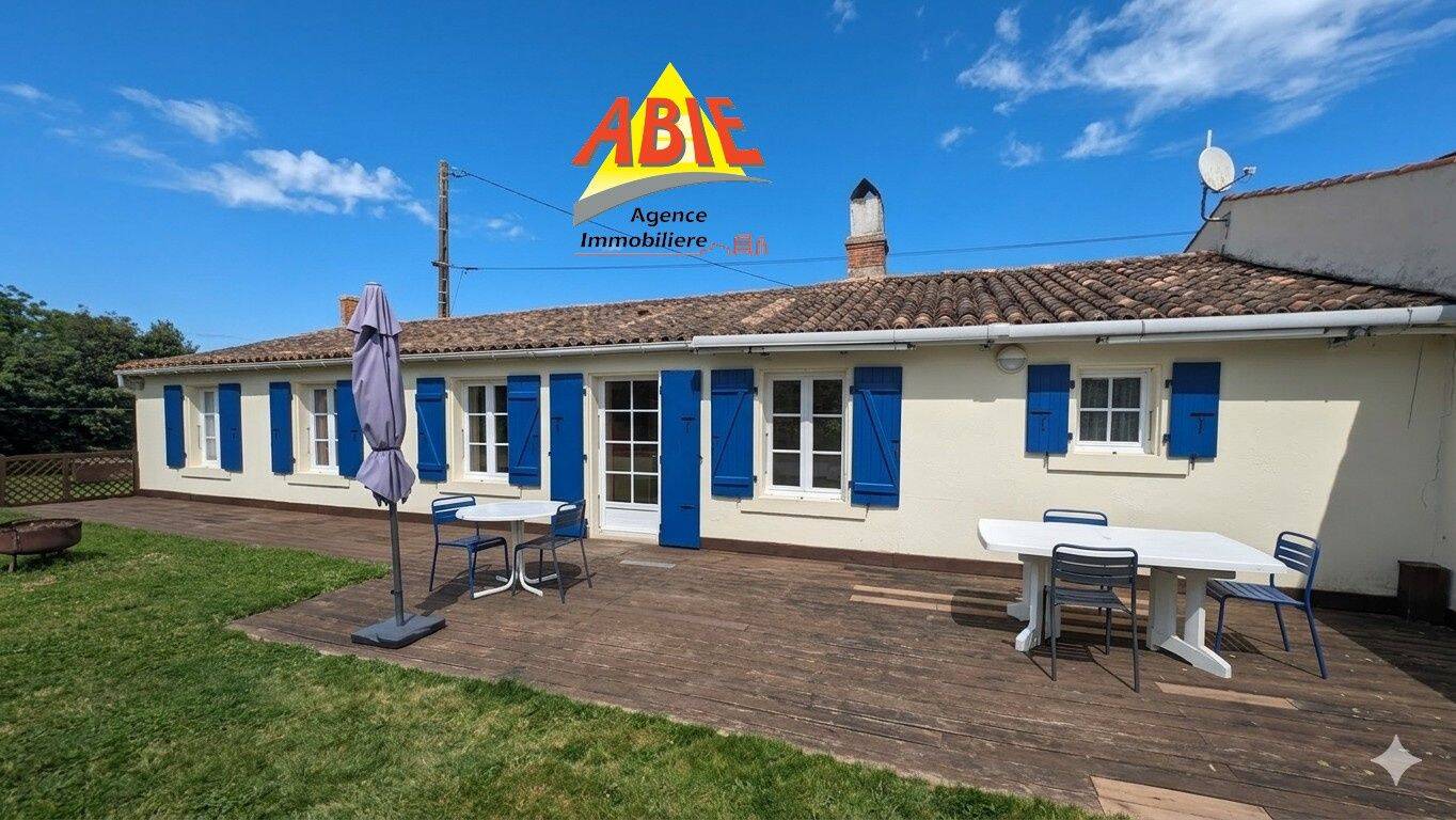 Maison 4 pièces 69 m² · à Damvix · 69 m² · 128 000 €