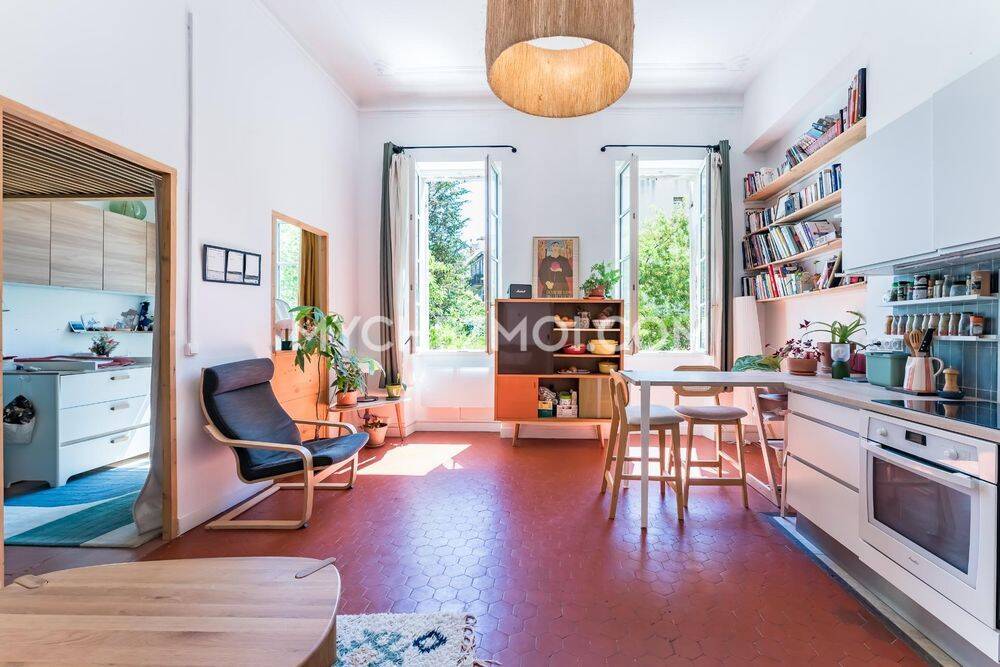 Appartement 3 pièces 71 m² · à Marseille 5ème Arrondissement · 71,4 m² · 299 000 €