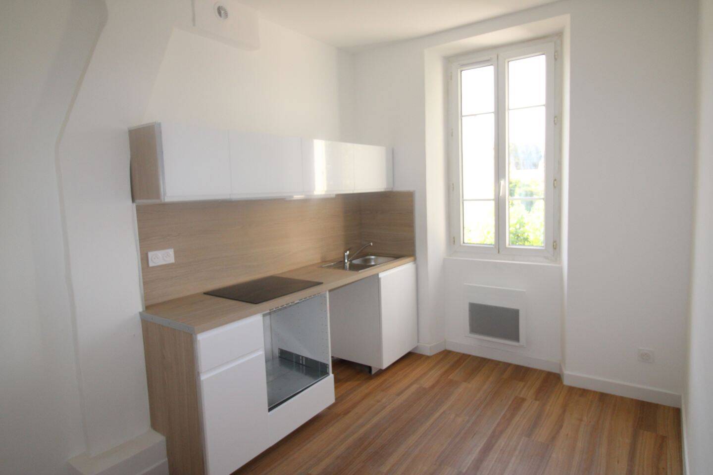 Appartement 2 pièces 51 m² · à Toulon · 51,3 m² · 683 €