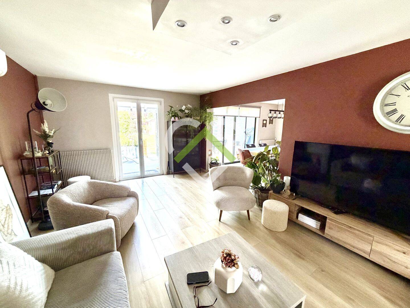 Maison 6 pièces 110 m² · à Chéreng · 110 m² · 425 000 €