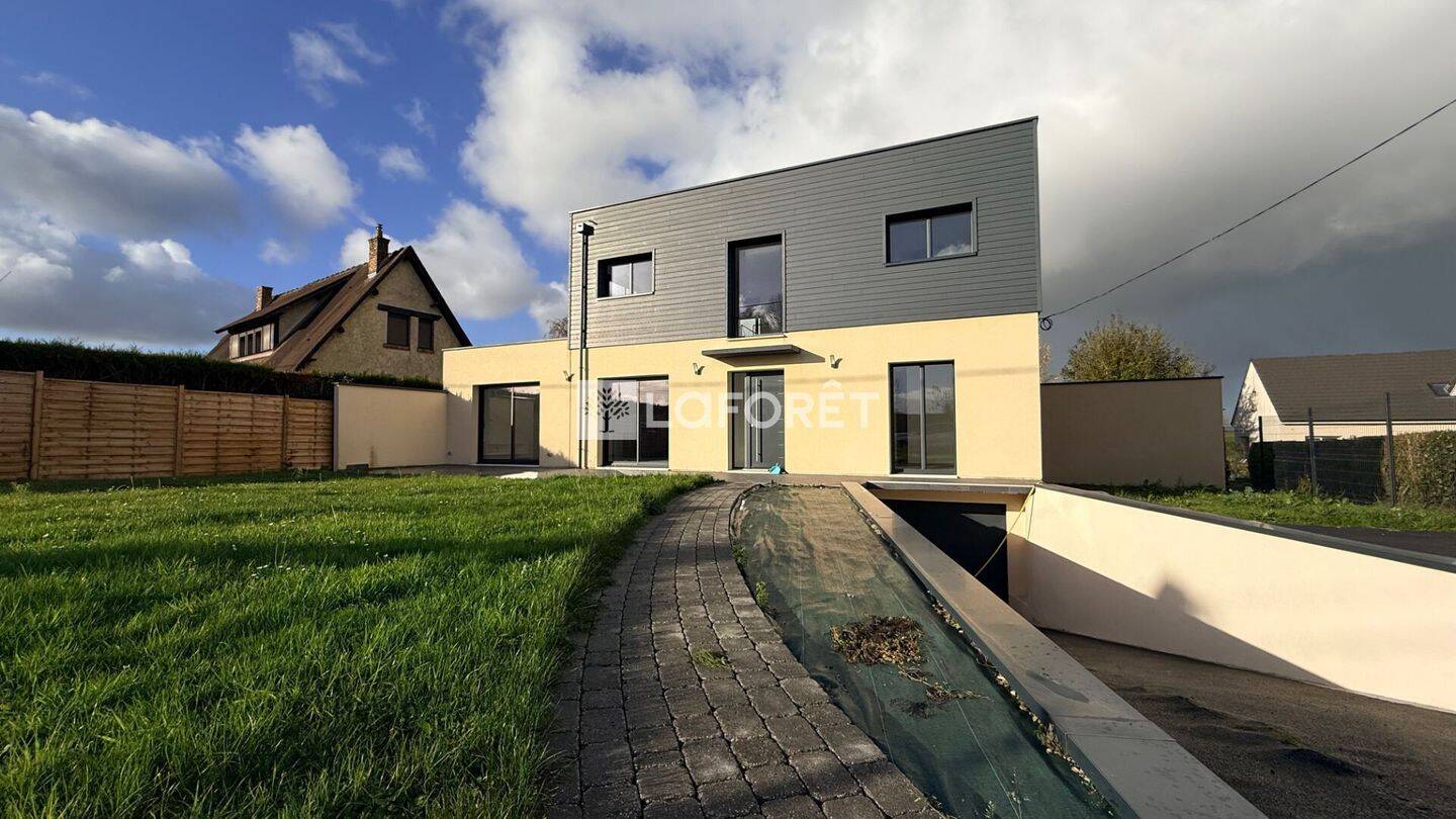 Maison 6 pièces 160 m² · à Préaux · 160 m² · 399 900 €