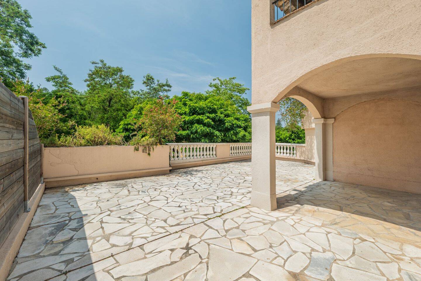 Appartement 2 pièces 61 m² · à Valbonne · 61 m² · 1 690 €/mois