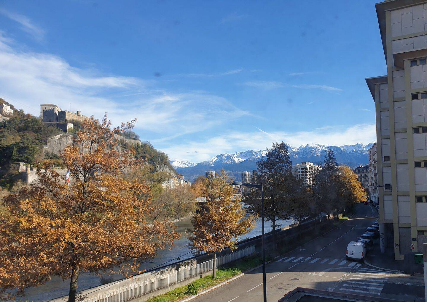 Appartement 2 pièces 53 m² · à Grenoble · 53 m² · 175 000 €