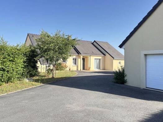Maison à vendre 265 000 € 4 pièces 3 chambres 138 m² 1 375 m² de terrain Fussy 18110