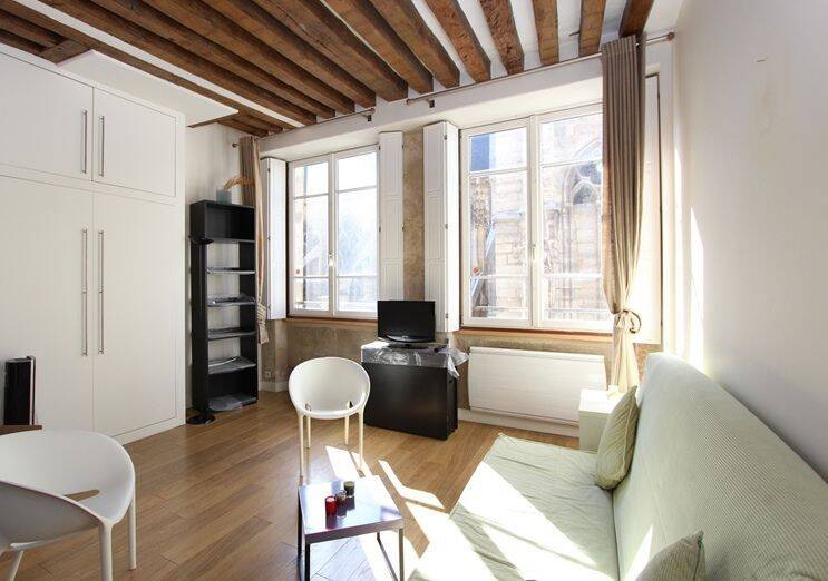 Appartement 1 pièce 29 m² · à Paris 5ème Arrondissement · 28,9 m² · 1 300 €