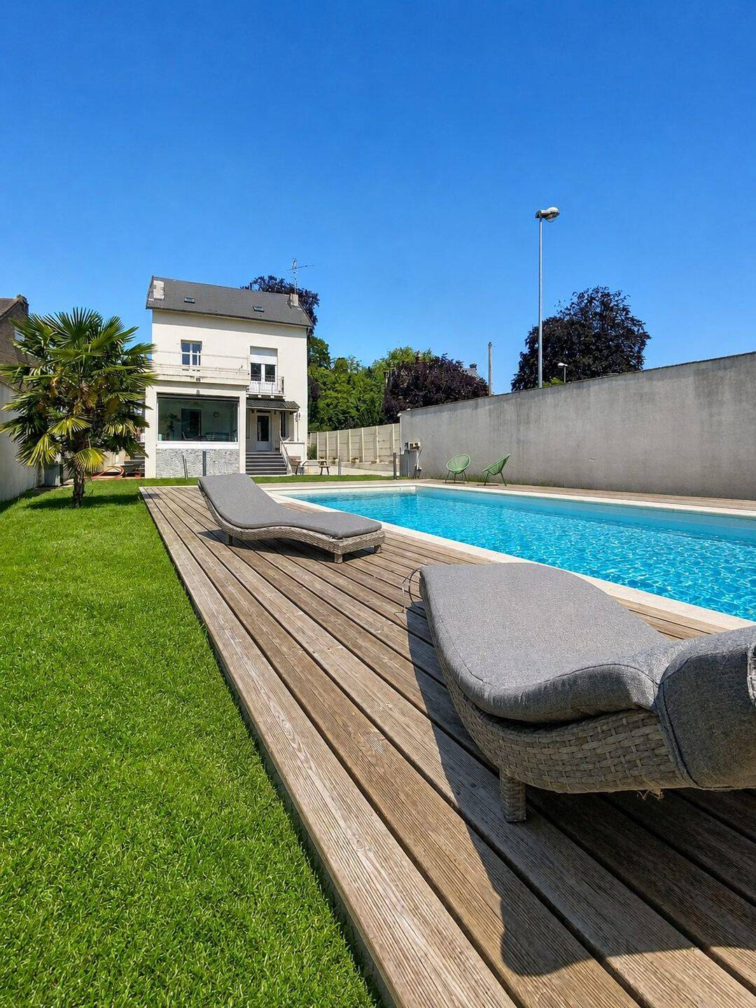 Maison 9 pièces 228 m² · à Caudry · 228 m² · 240 000 €