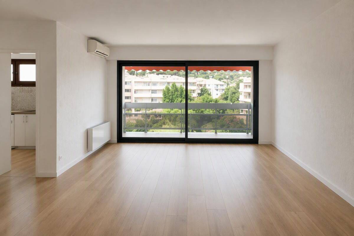 Appartement 3 pièces 84 m² · à Sainte-Maxime · 84 m² · 1 680 €/mois