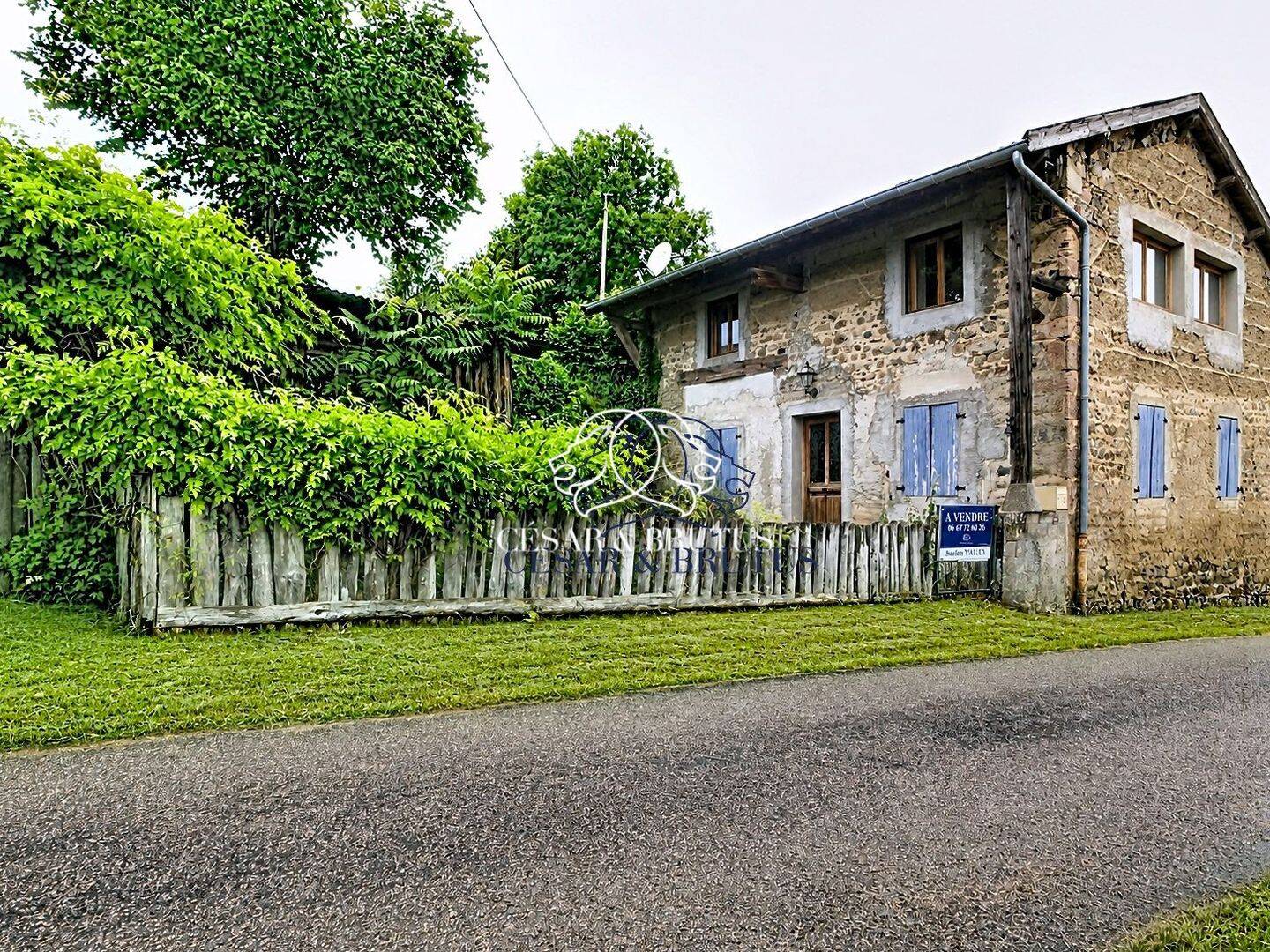 Maison 4 pièces 116 m² · à Saint-Pierre-le-Vieux · 116 m² · 145 500 €