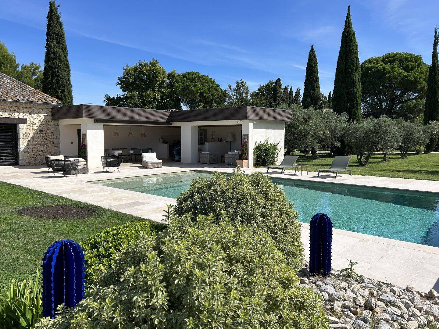 Maison 7 pièces 250 m² · à Rognonas · 250 m² · 1 790 000 €