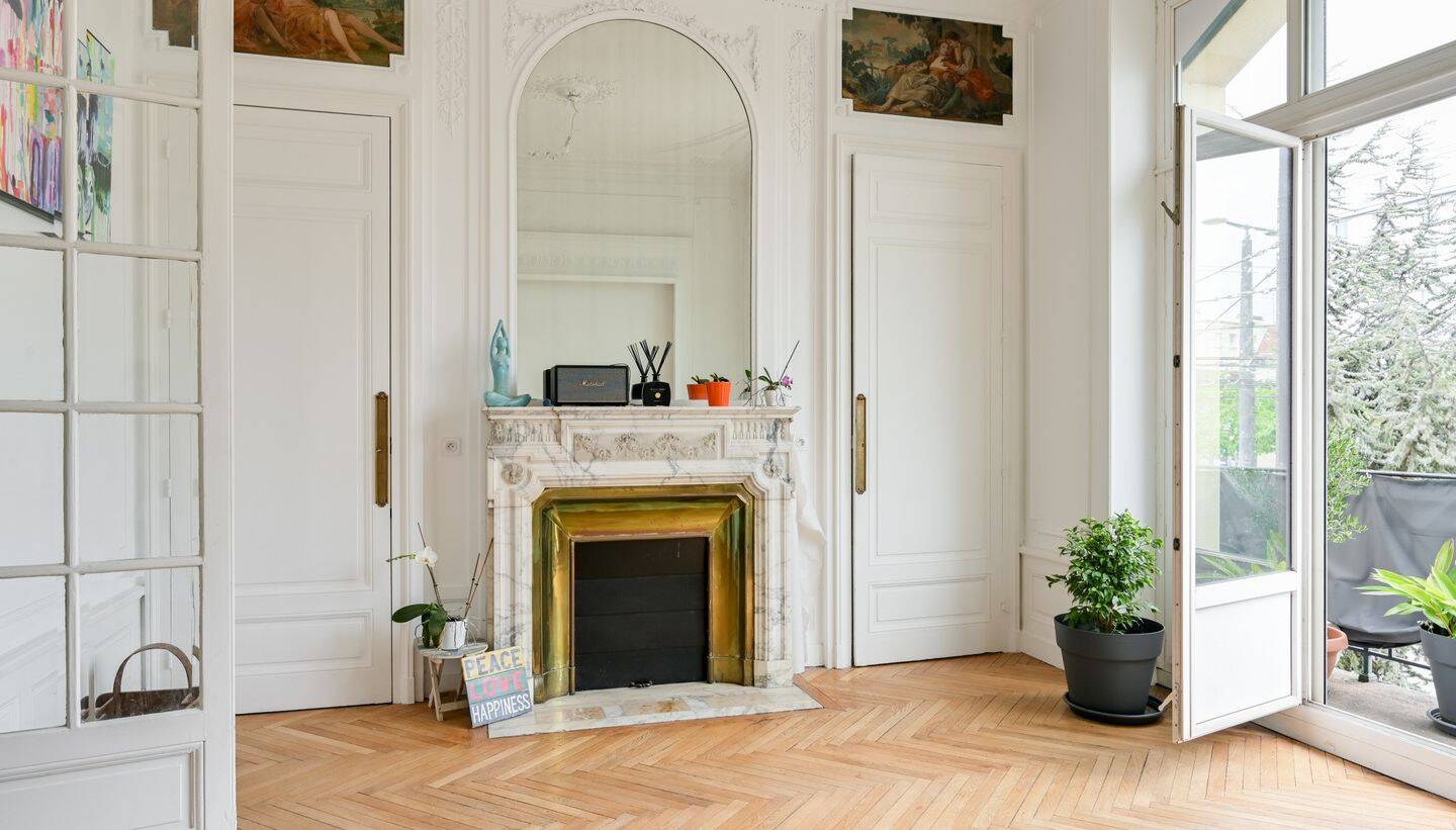 Appartement 6 pièces 148 m² · à Caluire-Et-Cuire · 148 m² · 2 400 €/mois