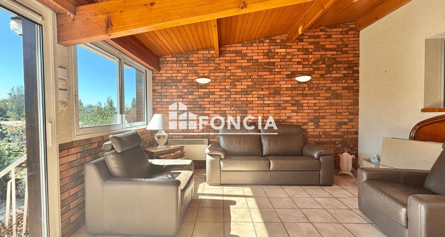 Maison 5 pièces 106 m² · à Cholet · 106 m² · 170 000 €