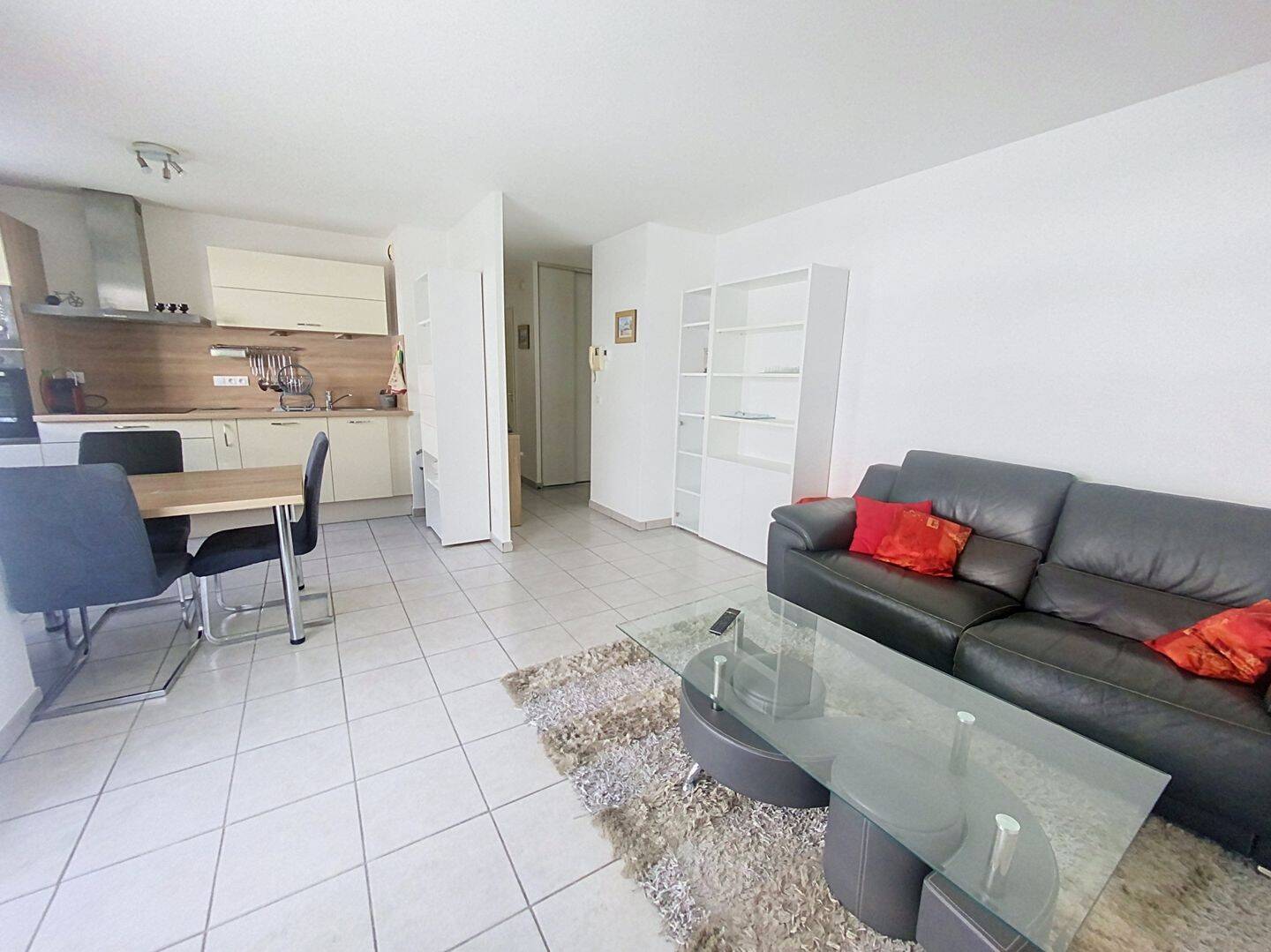 Appartement 2 pièces 47 m² · à Chambéry · 47 m² · 830 €/mois