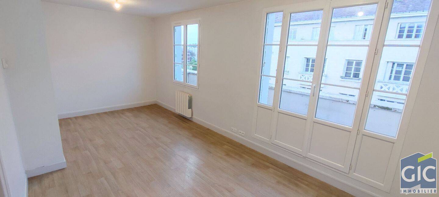 Appartement 3 pièces 53 m² · à Caen · 52,6 m² · 760 €