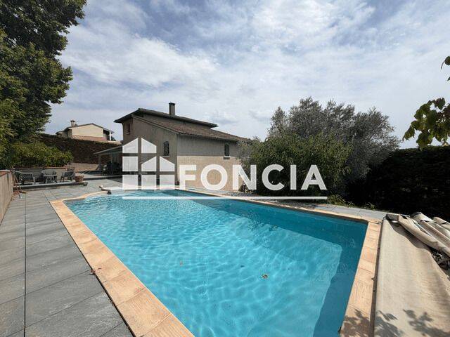 Maison 5 pièces 144 m² · à Puygouzon · 144 m² · 1 250 €/mois