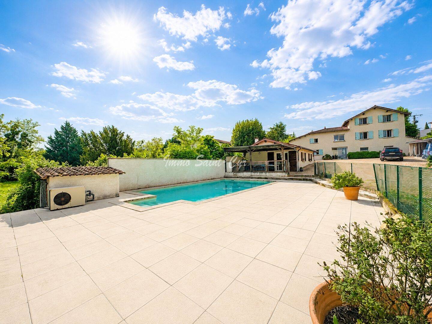 Maison 9 pièces 275 m² · à Chasselay · 275 m² · 790 000 €